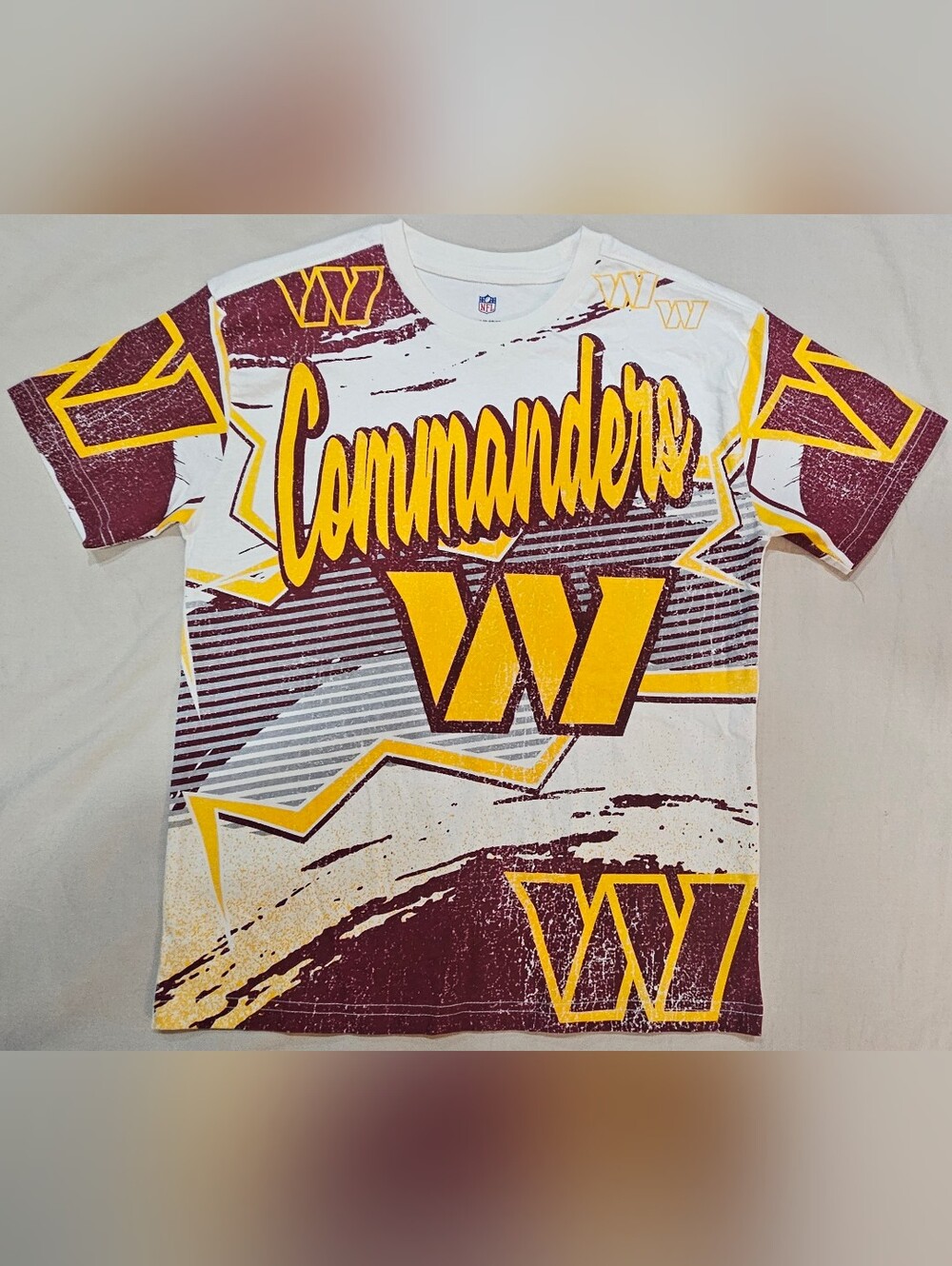 NFL Washington Commanders Graphic Kids Tee Medium 10/12